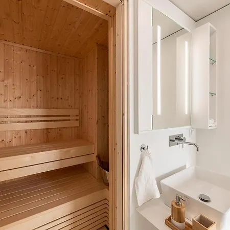 Sauna&jacuzzi * קלוז'-נאפוקה
